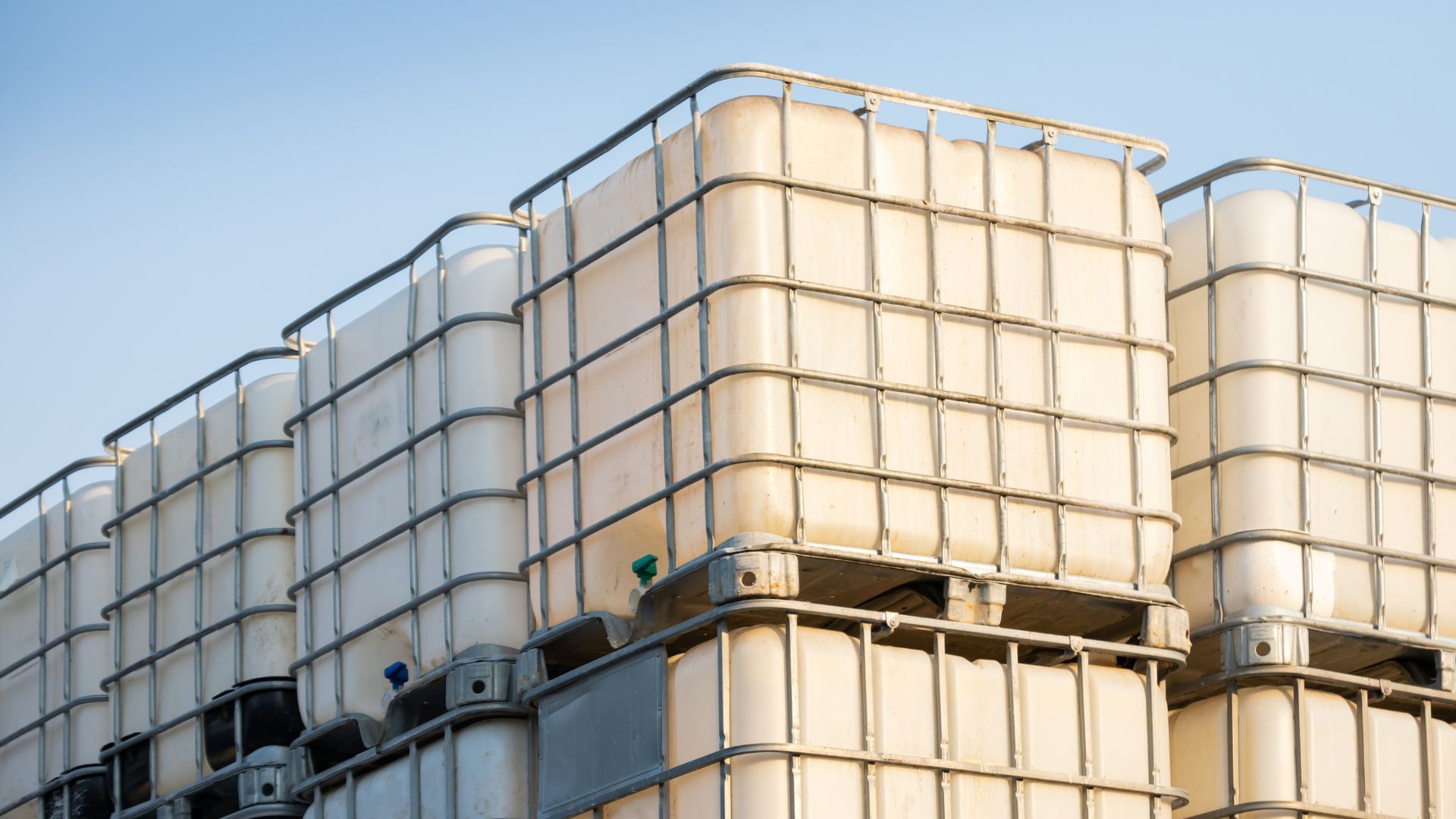 Top 5 accessoires die je IBC-tank compleet maken