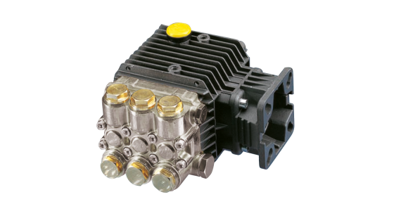Interpump WW907C Plunjerpomp met holle as 3/4" en flens voor benzinemotor SAE J 609 A As rechts, gezien van voren